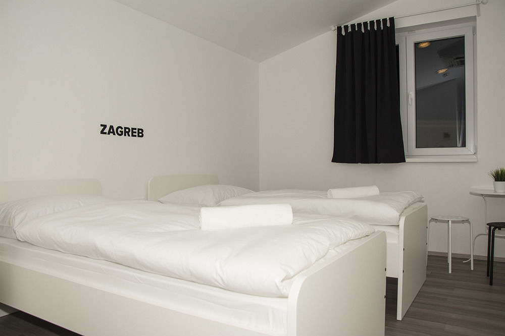 Hostel 101 Dalmatinac Vukovar Esterno foto